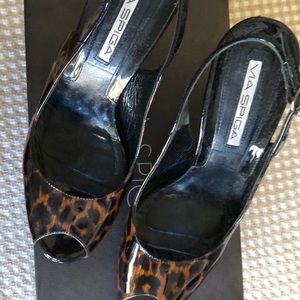 Via Spiga patent animal print platform shoes 8.5